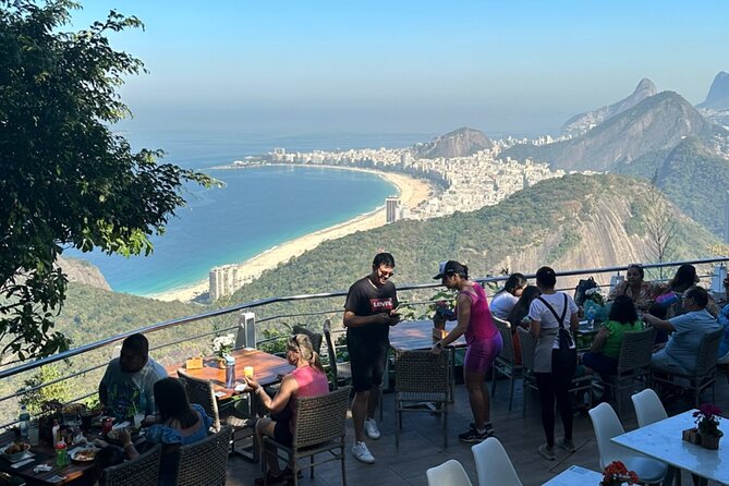 1 day tour Rio de Janeiro to Christ and Cable car and much more - Maracanã and Sambódromo: Short Visits That Give You Context