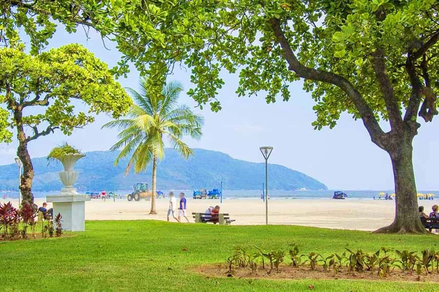 10-hour beach tour Santos: Shared with Tickets & Lunch - A 10-Hour Santos Reset From São Paulo