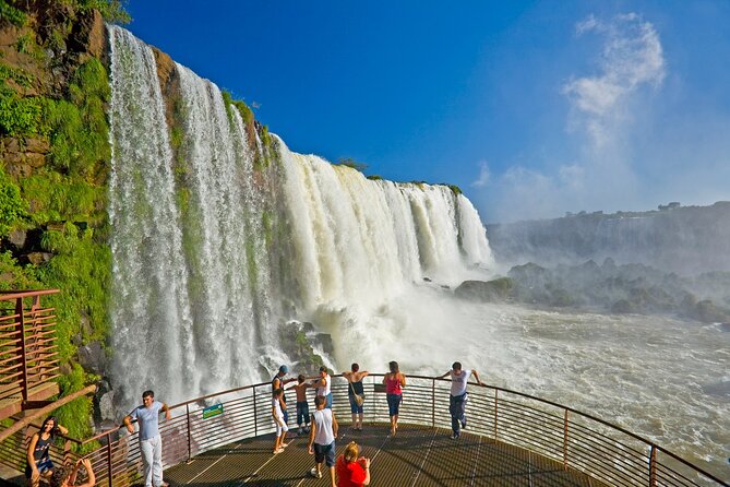 2-day tour, both sides of Cataratas Brasil and Argentina. - The guide experience: where it really helps, and where it can fall short