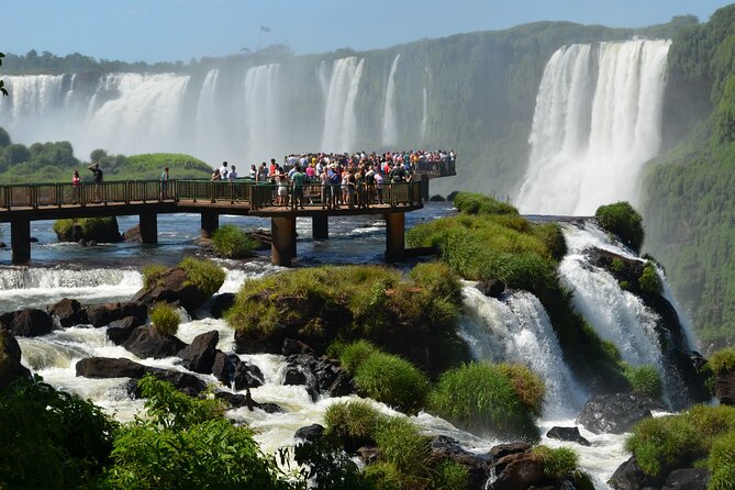 2-day tour, both sides of Cataratas Brasil and Argentina. - Day 2 on the Argentine side: border help, a train ride, and three trail choices