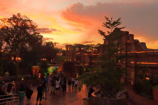 3 Borders Landmark - Cabeza de Vaca, Gastronomy for Families, and What to Expect About Food