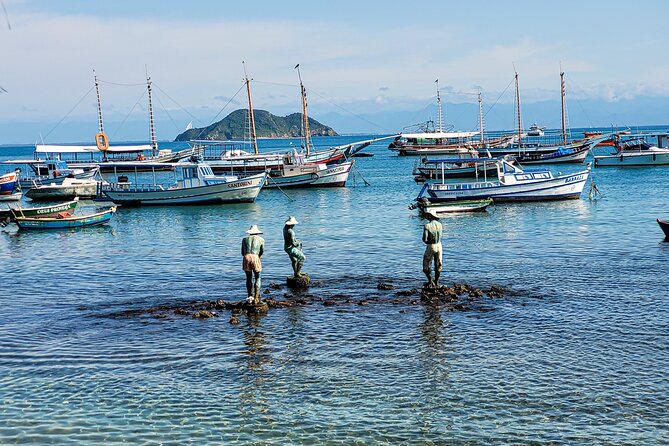 3-hour Small Group Buzios Peninsula Open Air Trolley Tour - Meeting at Orla Bardot, and finding the trolley fast