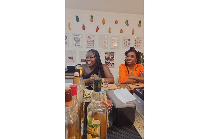 3-Hour Tasting Session in Rio with 33 Foods Brazilians Love - What Happens After the Studio: Juice Bar, Bakery Bites, and a Boteco Snack Stop