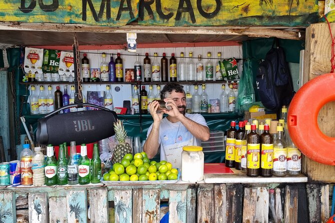 3hr Brazilian Seafood BBQ Class with Unlimited Caipirinhas in Rio - Caipirinhas included, with a clear alcohol-free choice
