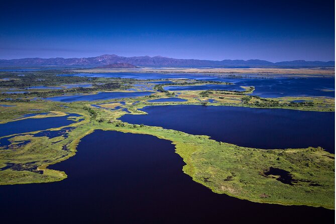 6 Days Pantanal and Jaguar Safari departing from Cuiaba - Days 2 to 5: the Encontro das Águas motorboat rhythm