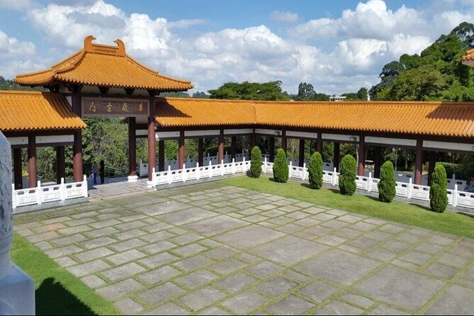 6 Hour Buddhist Temple and Embu das Artes Tour - Art Galleries, Artisan Shops - Should You Book This 6-Hour Temple and Embu Tour?