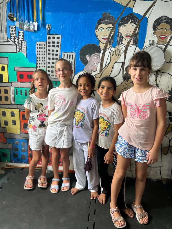 A Walk in the Rocinha Favela: Women Leading the Way - The tour rhythm: what happens in each main stop