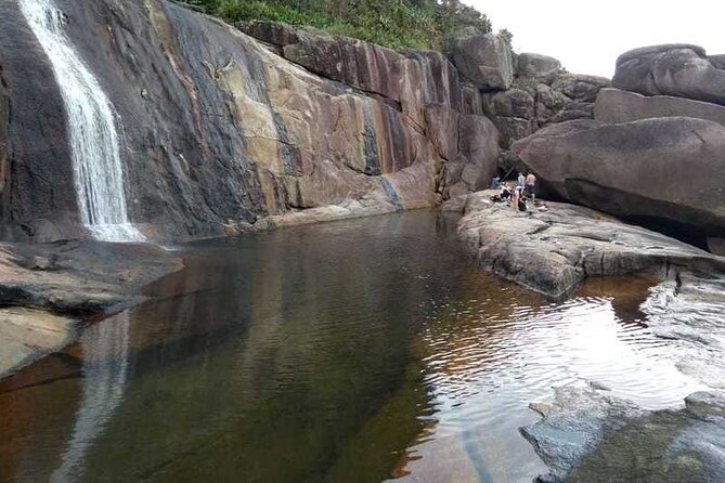 Adventure Experience to Saco Bravo Waterfall - BY PARATY TOURS - How the small 10-person group and English guide change the day