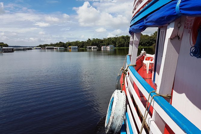 Amazon River Boat Adventure from Manaus - Why the Amazon around Manaus starts at the Meeting of the Waters