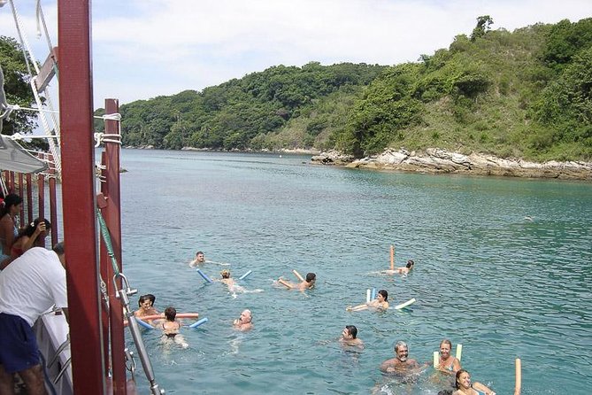 Angra dos Reis and Ilha Grande Day Trip from Rio de Janeiro - Guides and language: “bilingual” does not always mean fluent for every guest
