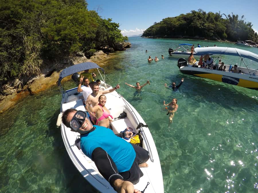 Angra dos Reis and Ilha Grande: Small-Group Fast-Boat Tour - Why Ilha Grande by fast boat feels like a smarter beach day