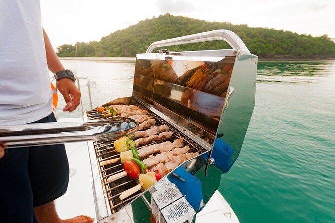 Angra & Ilha Grande From Rio: Boat Tour With Barbecue and Drinks - Price and What That Money Really Buys