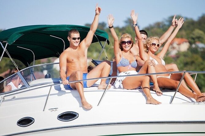 Angra & Ilha Grande From Rio: Boat Tour With Barbecue and Drinks - Food and Drinks on Board: Barbecue Plus Snack Ammo