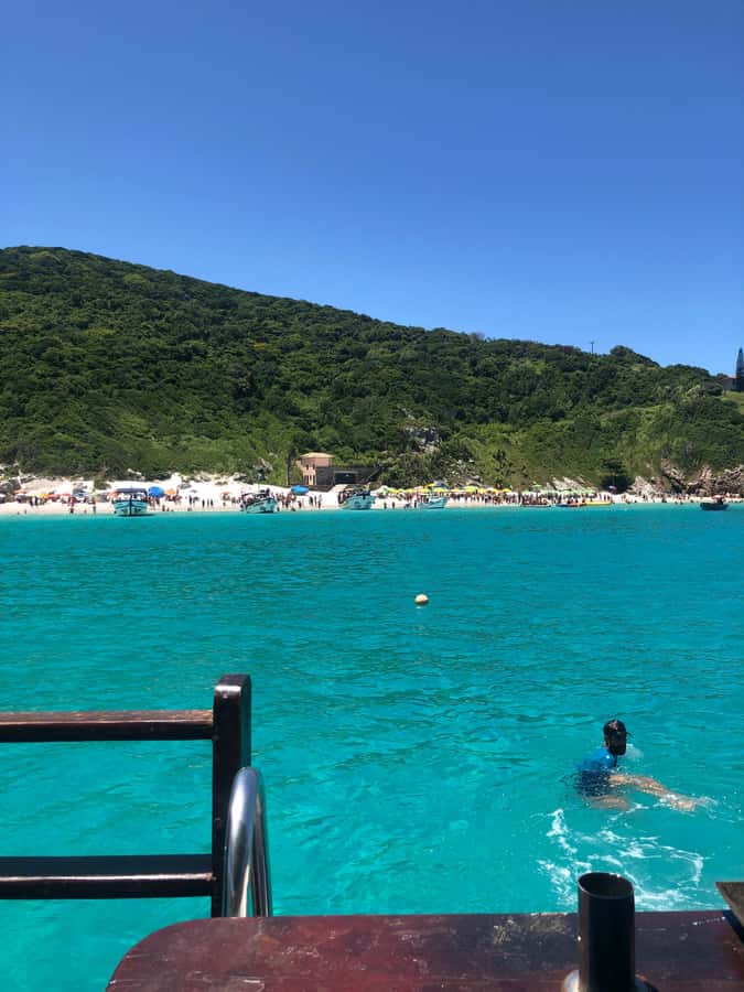Arraial do Cabo: Boat Trip with Waterslide - Stop 1: Ilha do Farol beach time and why it matters