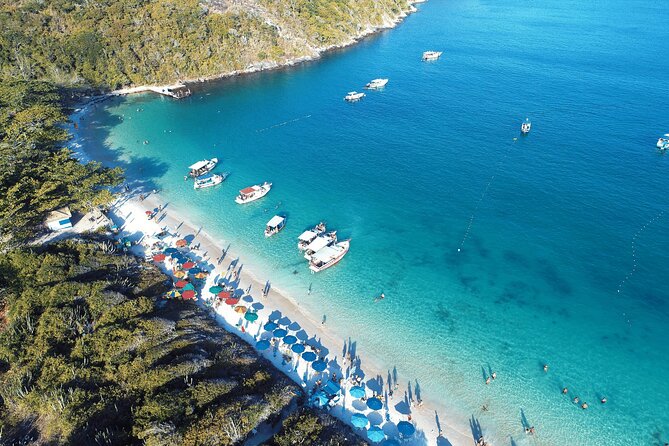 Arraial do Cabo Day Trip from Rio de Janeiro: Boat Tour & Beach - Forno Beach and lunch: when you need food and shade