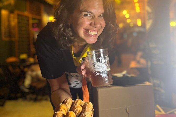 Bar-hopping and Food Tour in Curitiba - Carol and Guilherme set the tone for an easy, friendly night