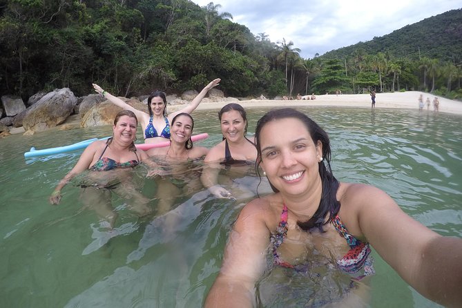 Bebel Ilha Grande - Receptive - Snacks included, but snorkeling gear is on you
