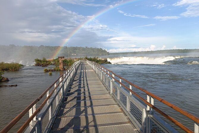 Beyond Iguassu Falls, visit Iguassu Falls with the best company - What to bring for wet weather and walking comfort