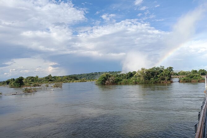 Beyond Iguassu Falls, visit Iguassu Falls with the best company - How much walking is this, really?