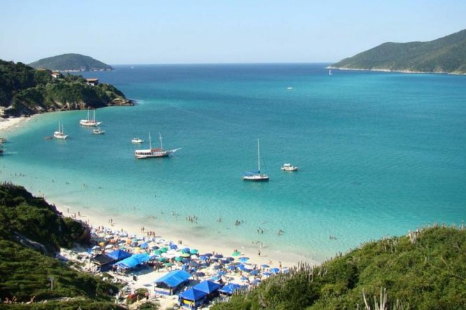 Boat Trip in Arraial do Cabo by Arraial Viagens - Praia do Farol: Protected-Reserve Beauty and Ticketed Beach Time
