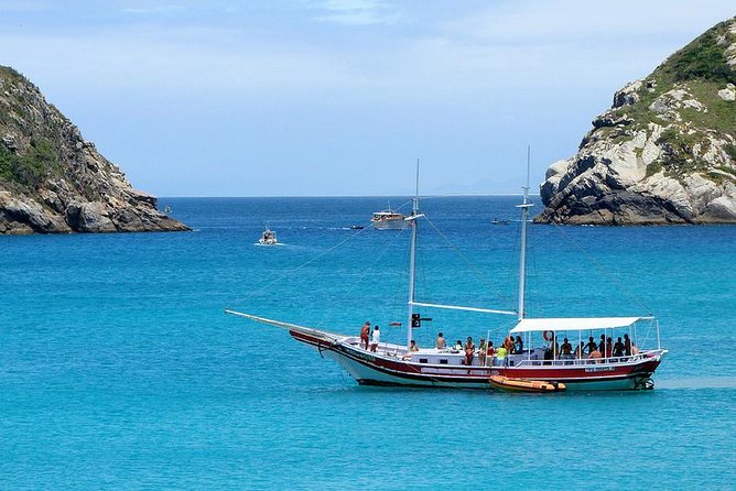 Boat Trip in Arraial do Cabo by Arraial Viagens - Gruta Azul, Our Lady Crevice, and Pedra Perfil do Gorila
