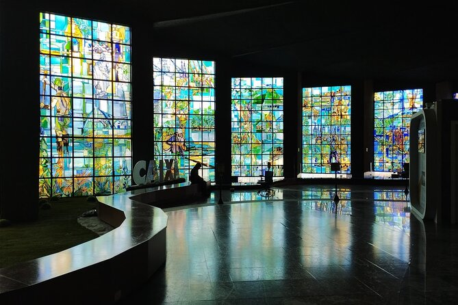 Brasilia City Highlights Tour with Guide - Praça dos Três Poderes: the governmental triangle in real space