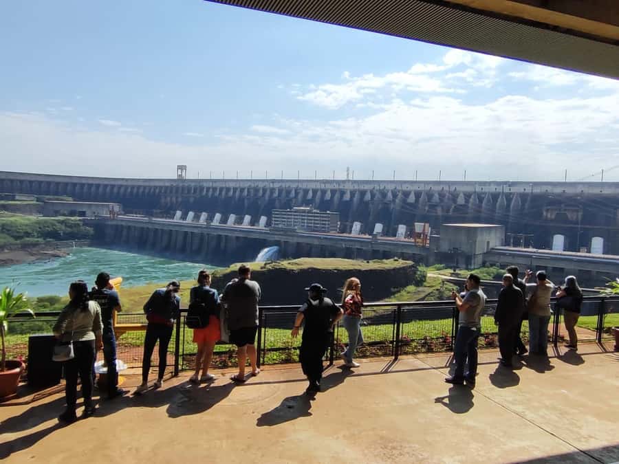 Brazilian Falls, Bird Park and Itaipu Dam - Pick-up to Drop-off: How the 8-Hour Day Actually Feels