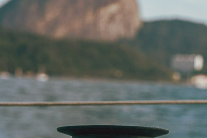 Brunch & Sunset Cruise with Capirinha in Rio - Marina da Glória start: a calm, small-group way to meet Rio