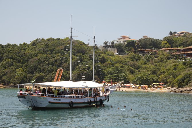 Buzios Day Trip with Lunch, City Tour and Cruise from Rio de Janeiro - Beach Time: Azeda, João Fernandes, and Tartaruga