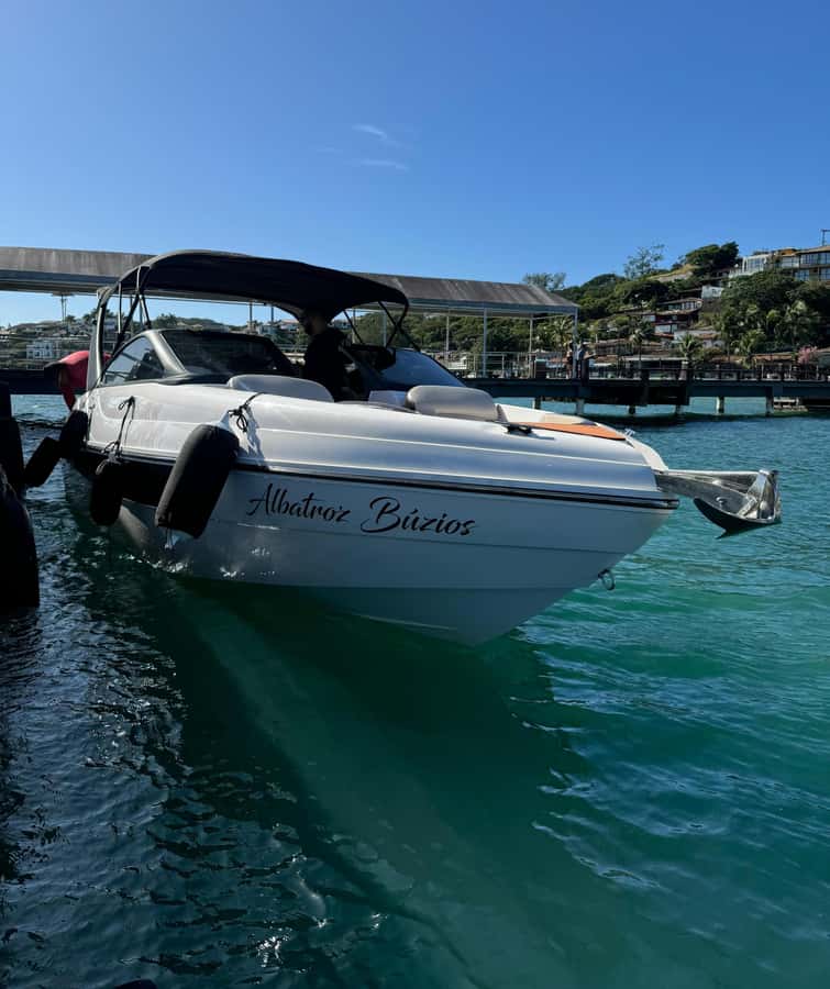 Búzios: Speedboat tour of 2 islands and 11 beaches - Key things you should know before you go