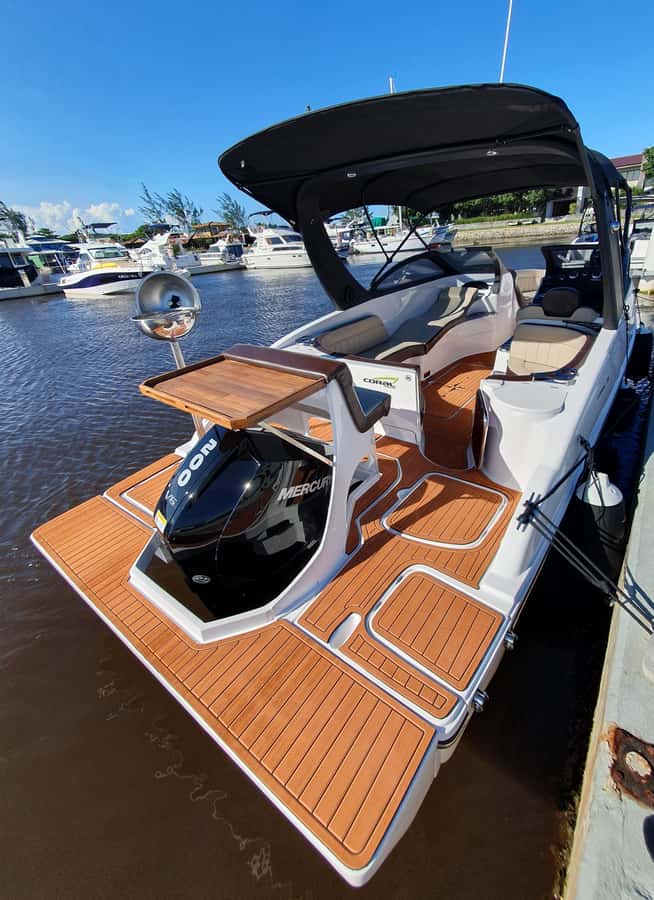 Búzios: Speedboat tour of 2 islands and 11 beaches - A private speedboat day in Búzios, built for beach hopping