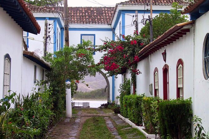 Cabo Frio Full-Day Tour From Buzios with Lunch - Hotel pickup to Cabo Frio: what the timing really feels like