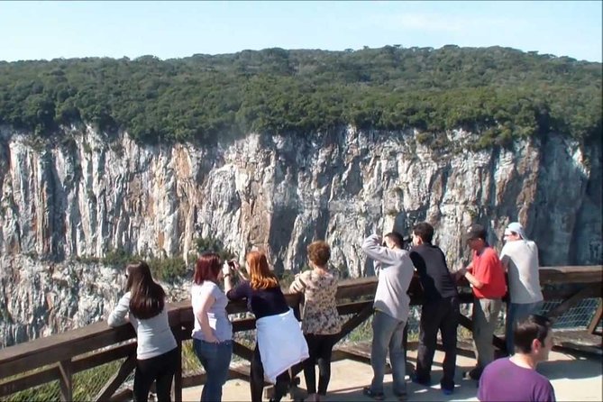 Canyon Adventure: Trail & Picnic Experience at Itaimbezinho - Getting there: meeting points, start time, and what that means for your day