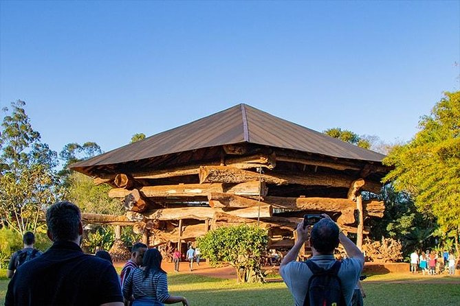 City Tour Argentina - Feirinha de Puerto Iguazu: shopping with a food mindset