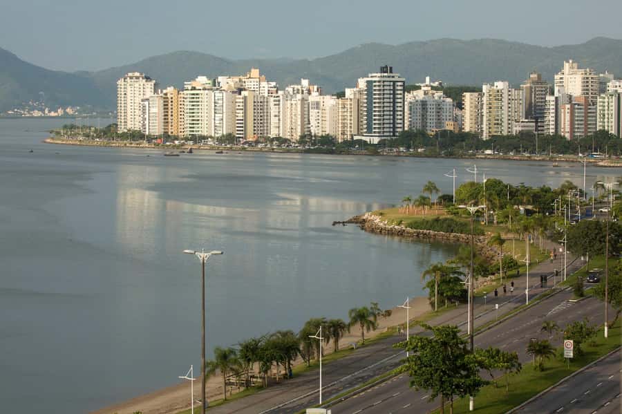 City Tour Florianópolis - Palácio Cruz e Sousa museum stop: a former government palace now in your path