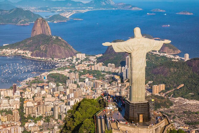 City Tour Full VIP - Corcovado Train + Churrascaria Rodízio - Sambodrome note: why you should not worry if the interior is closed