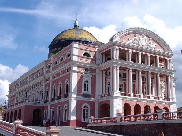 City Tour in Manaus at Teatro Amazonas and Praça da Matriz - Key things to know before you go