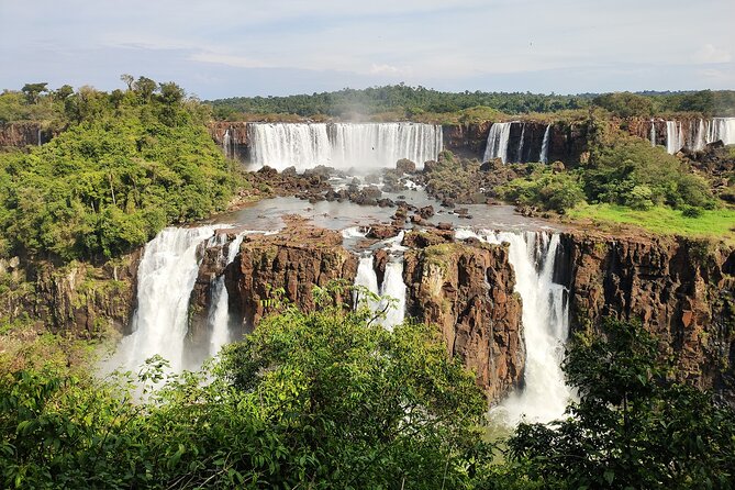 Combo Tour - Iguassu Falls and visit to Dreamland - World Wonders at Dreamland: mini monuments and “scale model” fun