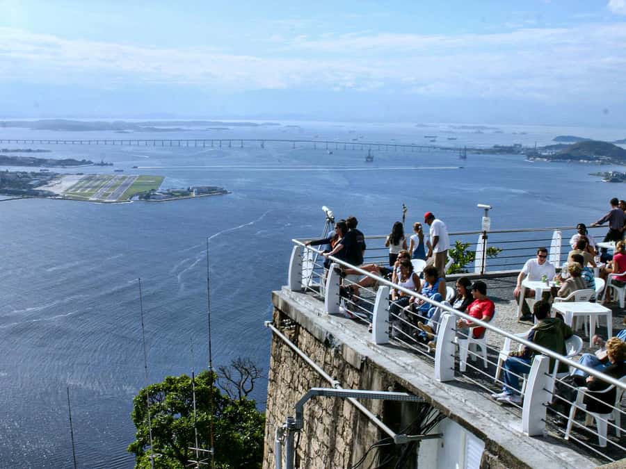 Corcovado, Sugarloaf Mountain, and Selarón Steps 6-Hour Tour - Should you book this Corcovado and Sugar Loaf highlight tour?