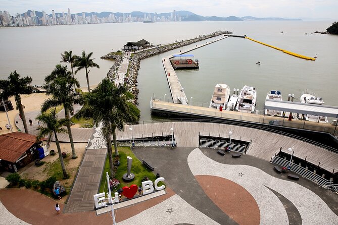 Day tour in Balneário Camboriú and Unipraias Park with Cable Cars - Barco Pirata optional boat ride: fun if you have energy to spare