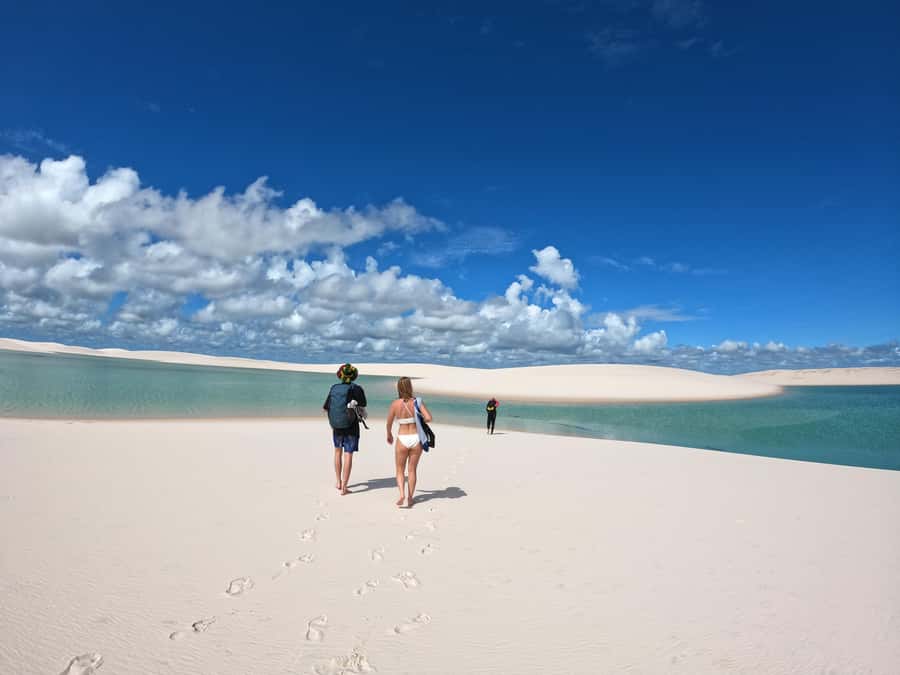 Day trekking in Lençóis Maranhenses - The 12 km trekking route and what to watch for on the way