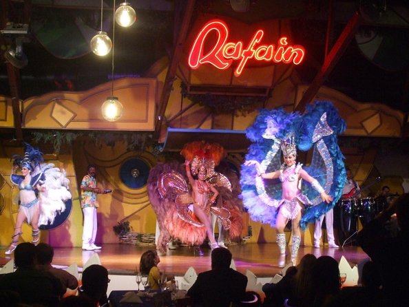 Dinner Show at Rafain in Foz do Iguaçu - Why Rafain Dinner Show Works as an Iguassu Night Plan