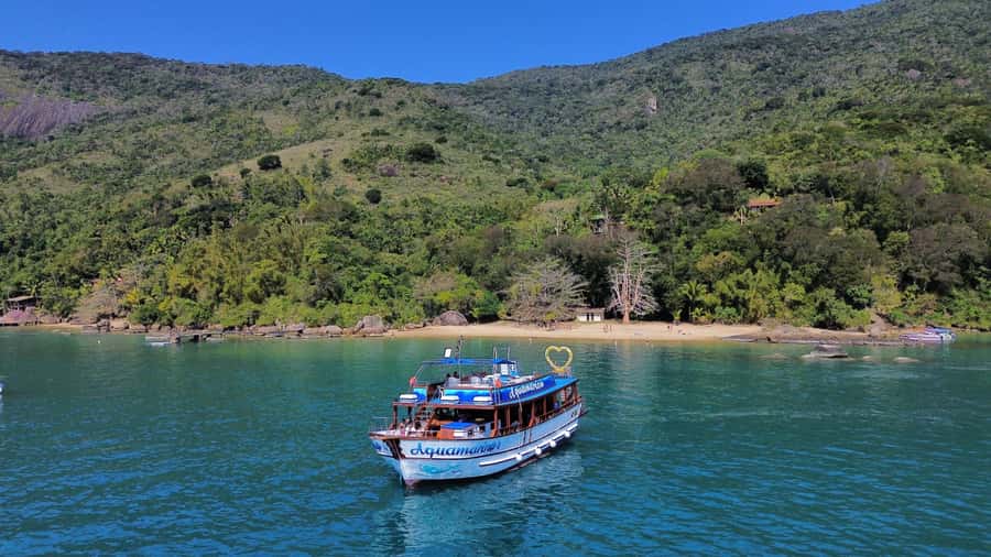 Discover Paraty's Best Islands on an Exclusive Schooner Tour - Finding the Aquamarina II at the Tourist Pier (the yellow heart helps)