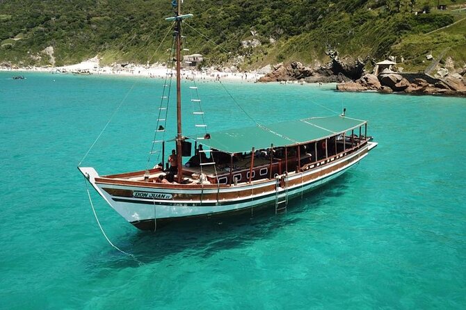 Don Juan Boat Trip in Arraial do Cabo - Why this feels calmer than big-departure boat tours