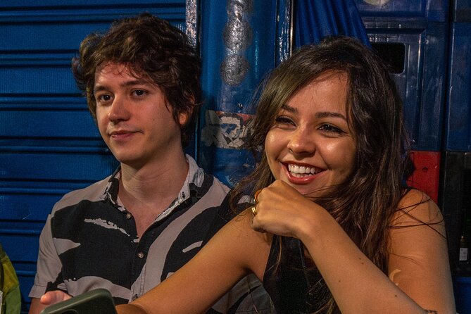 Eat, drink, and discover Rio like a local - with a local. - Copacabana at 19h: what the evening timing buys you
