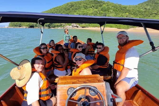 Ecological Boat Tour 10 Deserted Beaches - Waterfall Trails-by Zimbros Ecotour - Oyster and shellfish farms, plus tour photos that actually save time