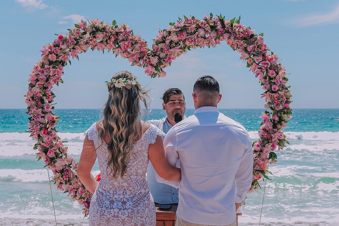 Elopement Wedding Vow Renewal, Symbolic Wedding and Beach Wedding - Stop 3: Cabo Frio, finishing your ceremony route on the coast