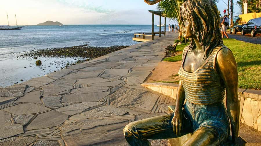 Explore Búzios: Boat Tour (Departing from Búzios) - Coastline stops in Búzios: beaches you may see on the “Búzios version” of the day