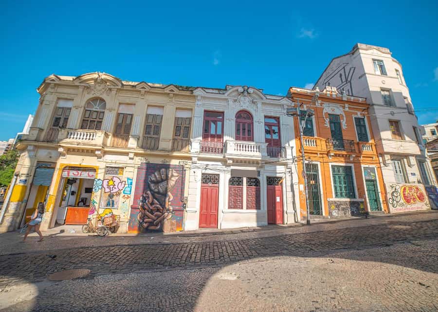 Explore Santa Teresa: Walking Tour - Largo dos Guimarães: squares where you can actually breathe