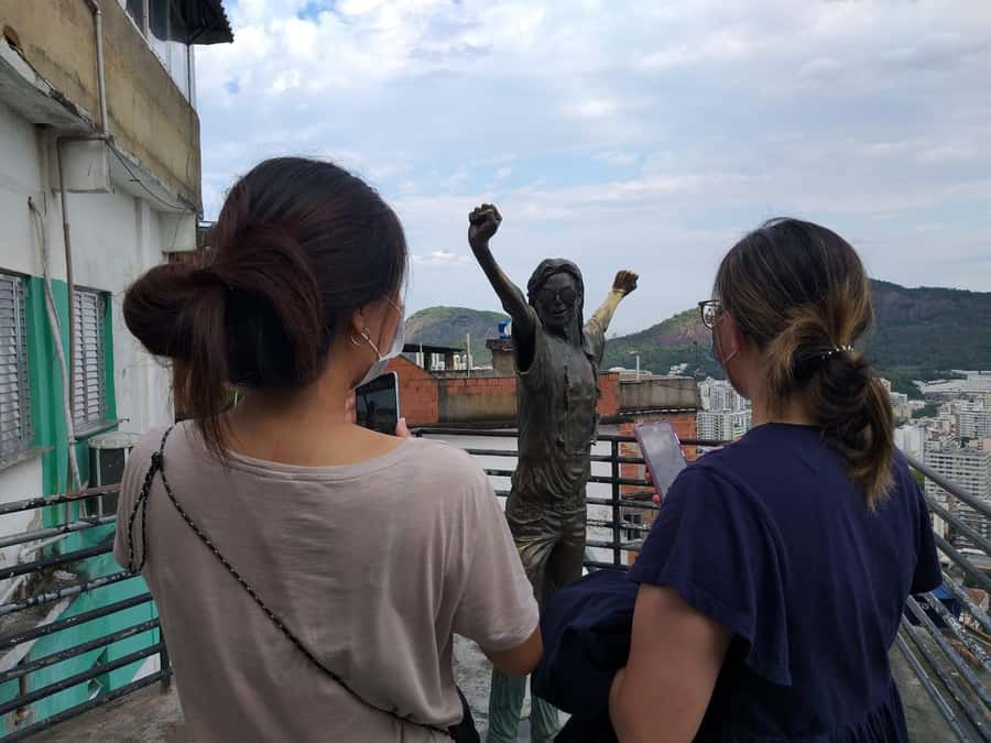 Favela Santa Marta: Walking Tour with local guide - What About Food, Timing, and the Pace of 150 Minutes?